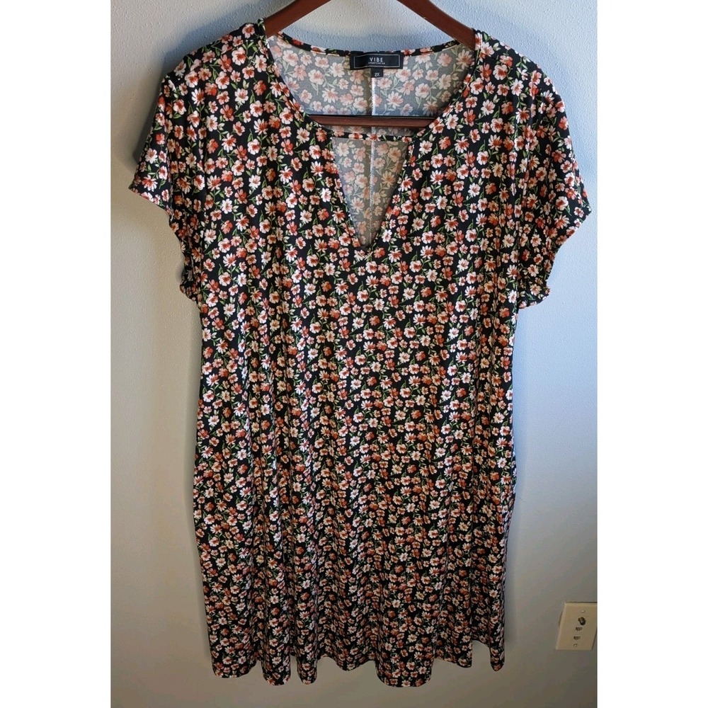 Vibe Sportswear Women's 2X Calico Floral T-Shirt Dress Short Sleeve w/ Pockets
